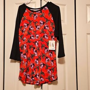 Floral Raglan Sleeve Top - Red and Black
